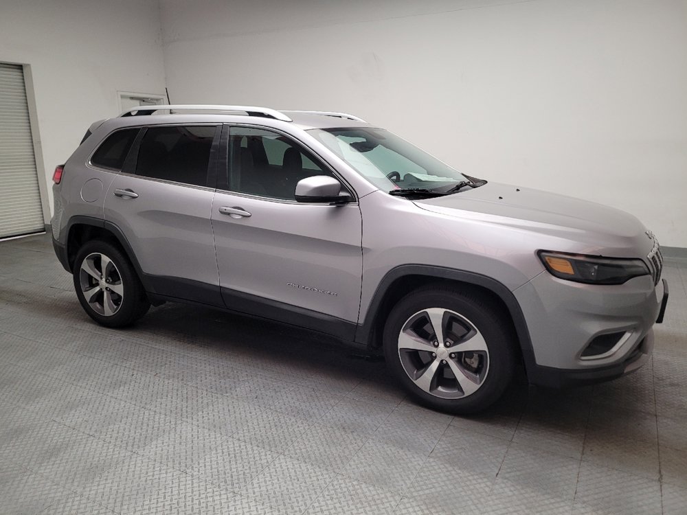 Used 2019 Jeep Cherokee Limited FWD image 11