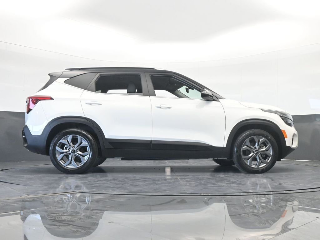 Used 2024 Kia Seltos S image 48