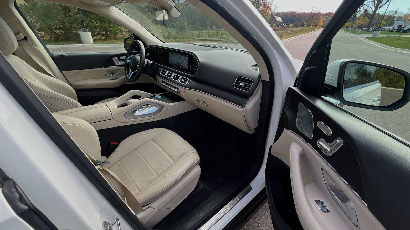 Used 2020 Mercedes-Benz GLE 350 4MATIC image 10