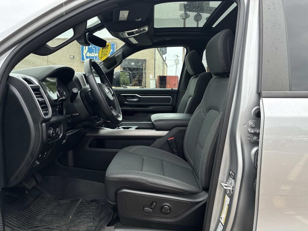 Used 2022 RAM 1500 Big Horn AWD/4WD image 22