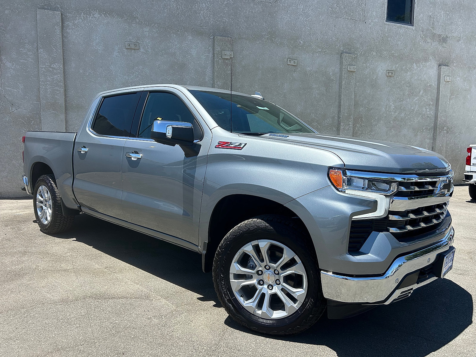 New 2026 Chevrolet Silverado 1500 LTZ w/ LTZ Premium Package