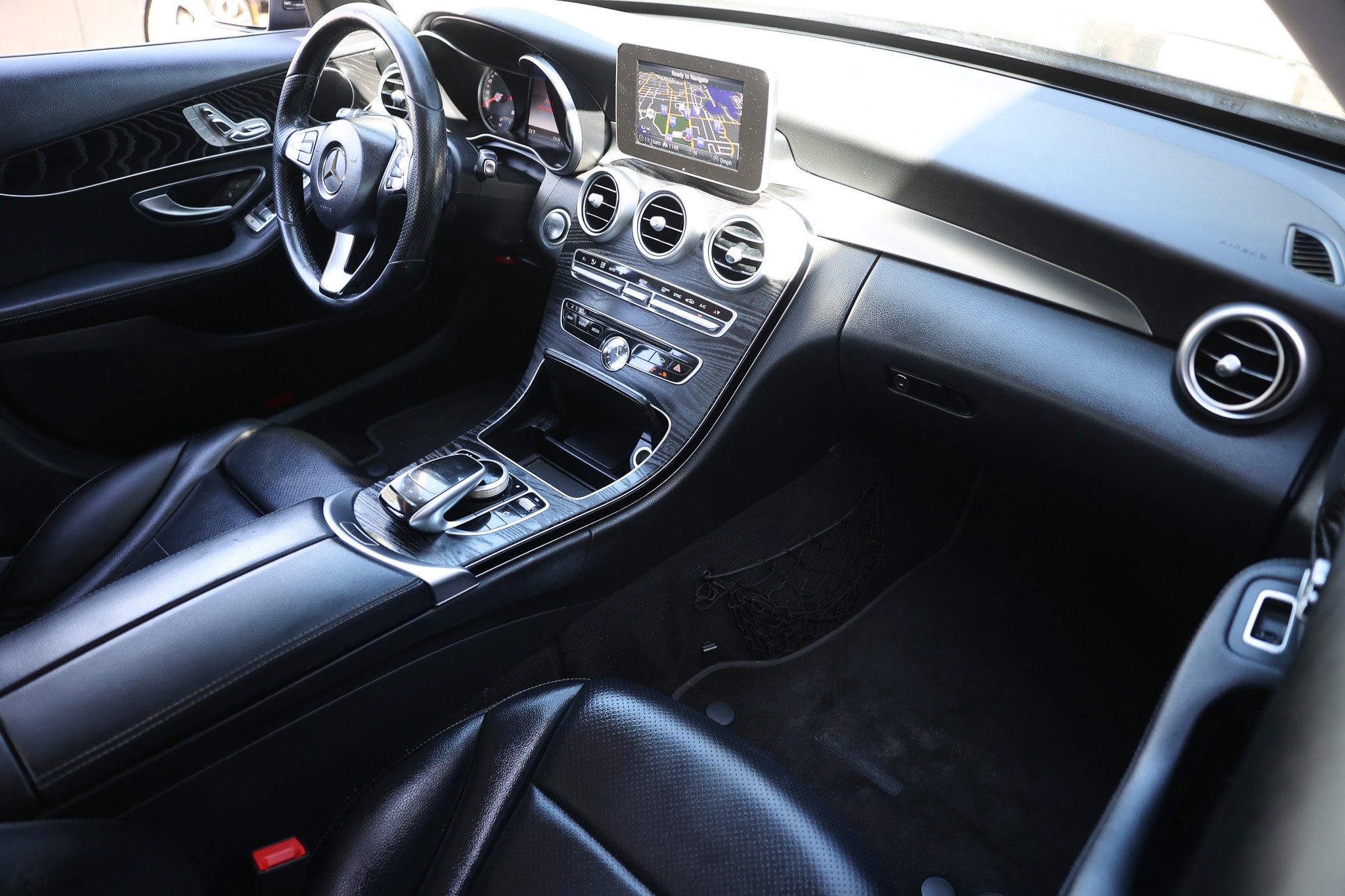 Used 2016 Mercedes-Benz C 300 Sedan image 21