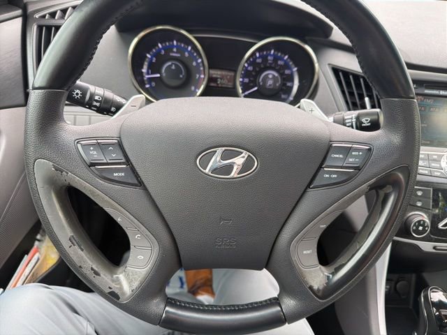 Used 2011 Hyundai Sonata SE w/ Navigation & Sunroof Pkg 4 image 15