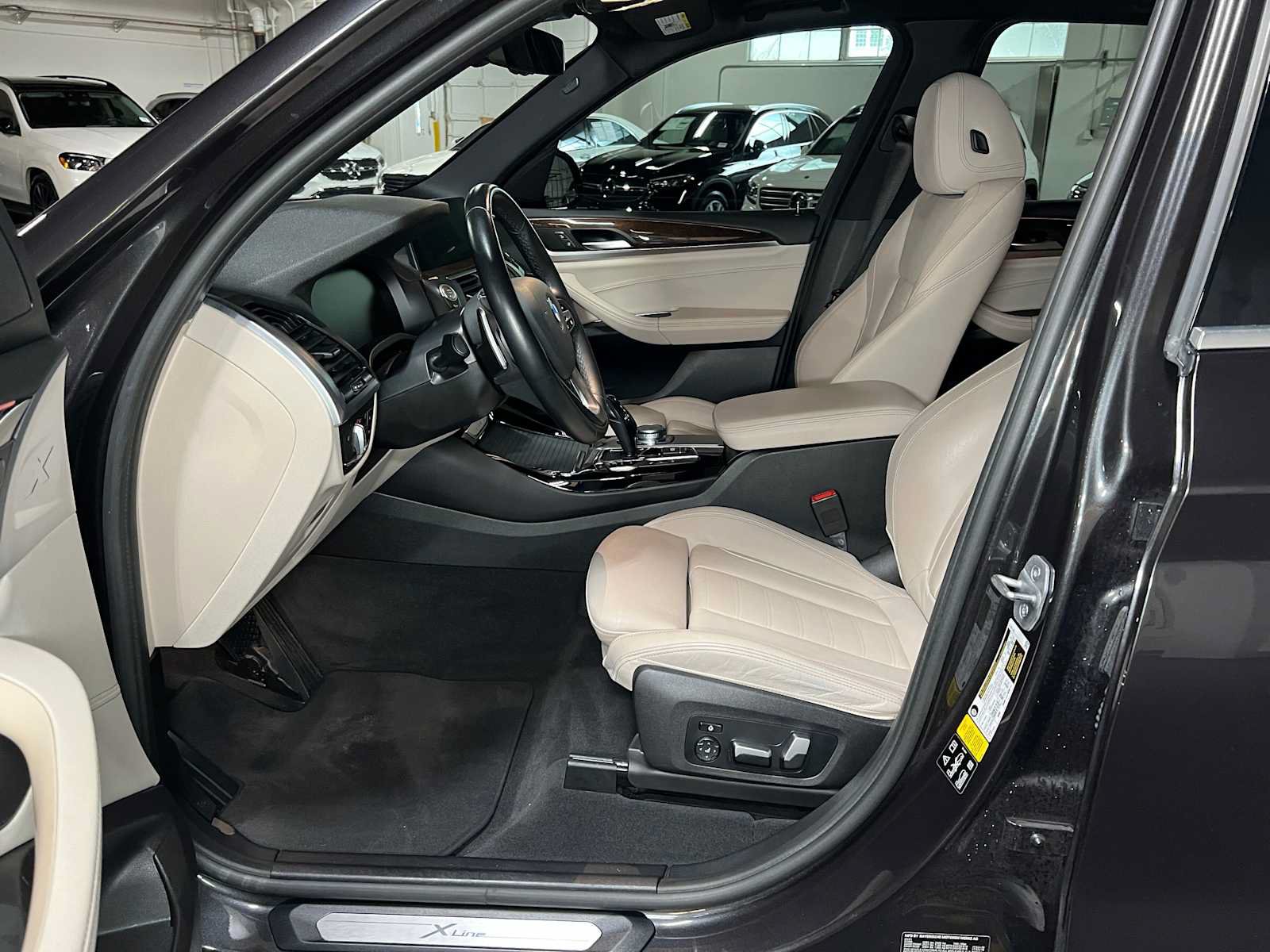 Used 2021 BMW X3 xDrive30i w/ Convenience Package AWD/4WD image 23
