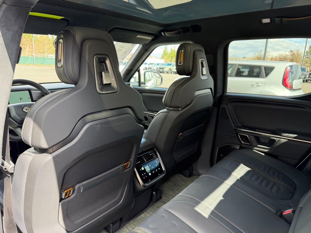 Used 2024 Rivian R1T Adventure image 29