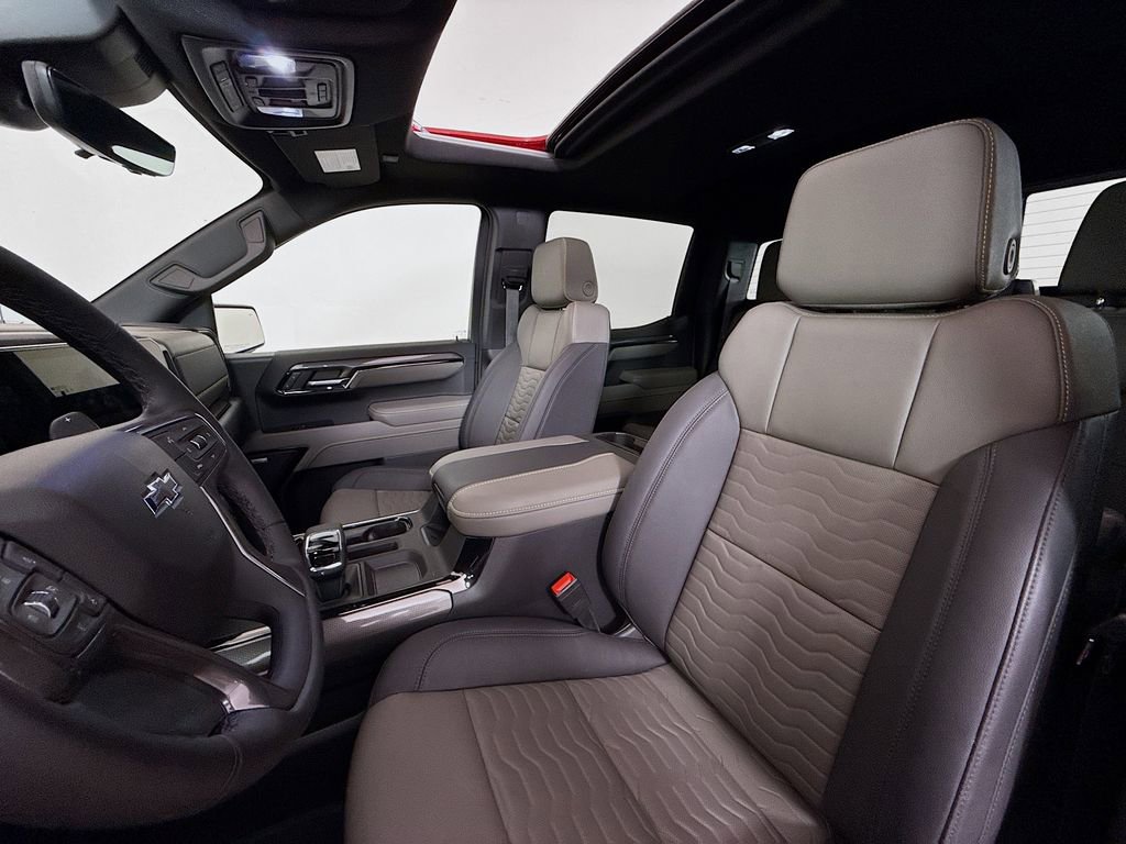 Used 2026 Chevrolet Silverado 1500 ZR2 image 11