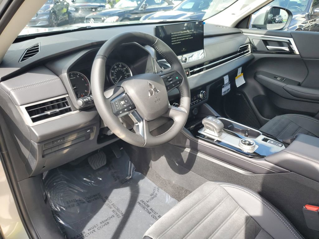 New 2025 Mitsubishi Outlander SE AWD/4WD image 22