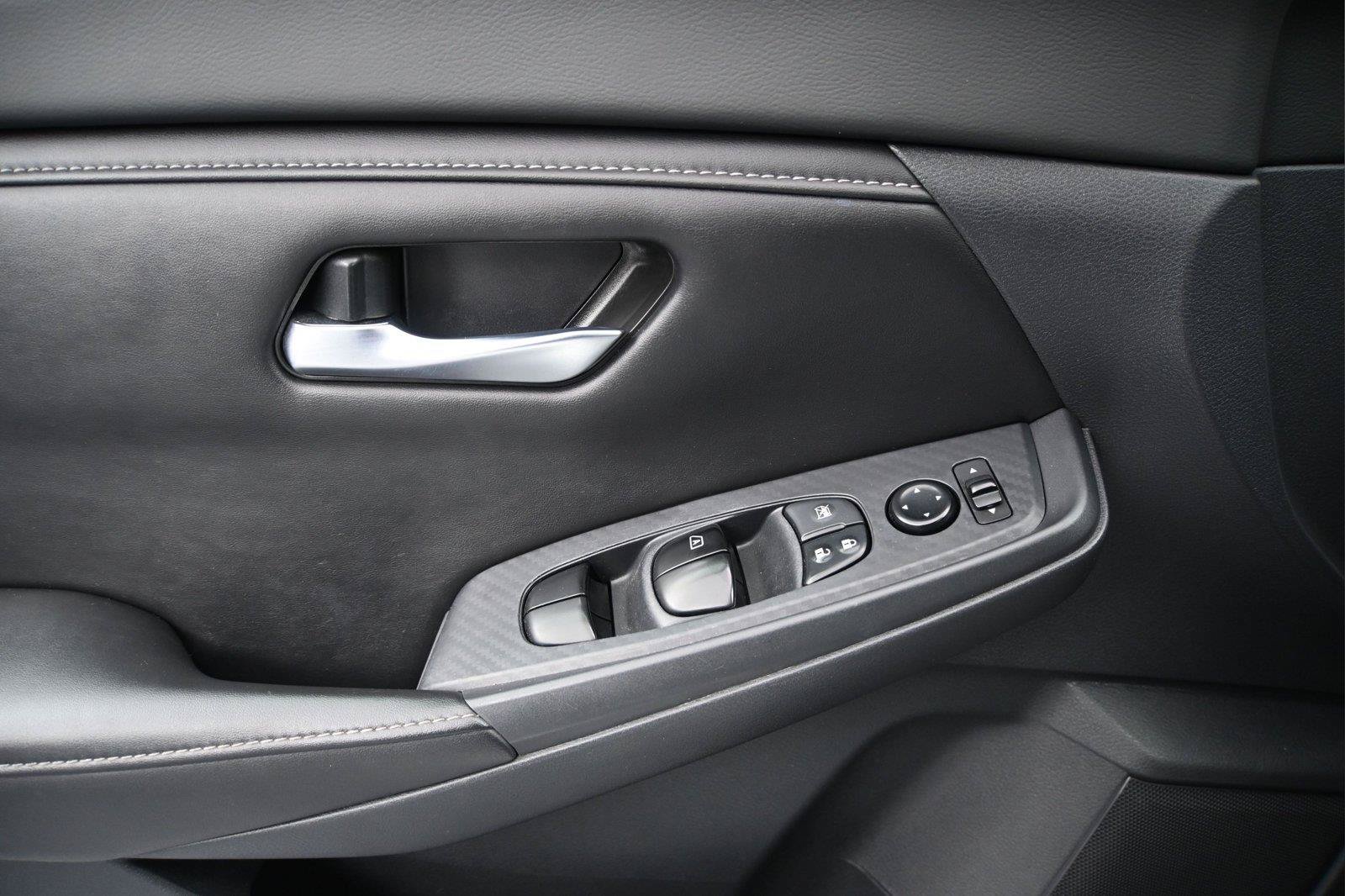 Used 2022 Nissan Sentra SV FWD image 6
