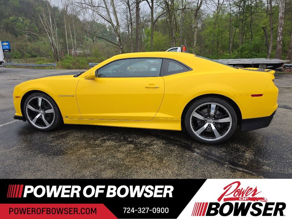Used 2010 Chevrolet Camaro SS w/ RS Package RWD image 8