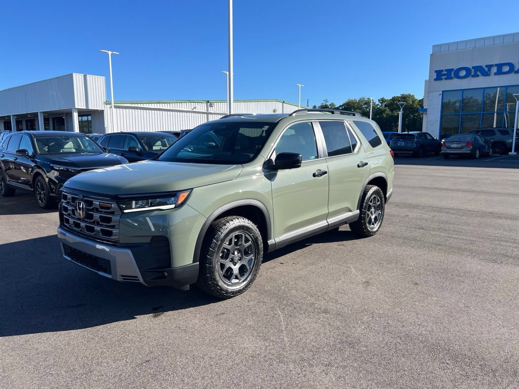 New 2026 Honda Pilot TrailSport image 7