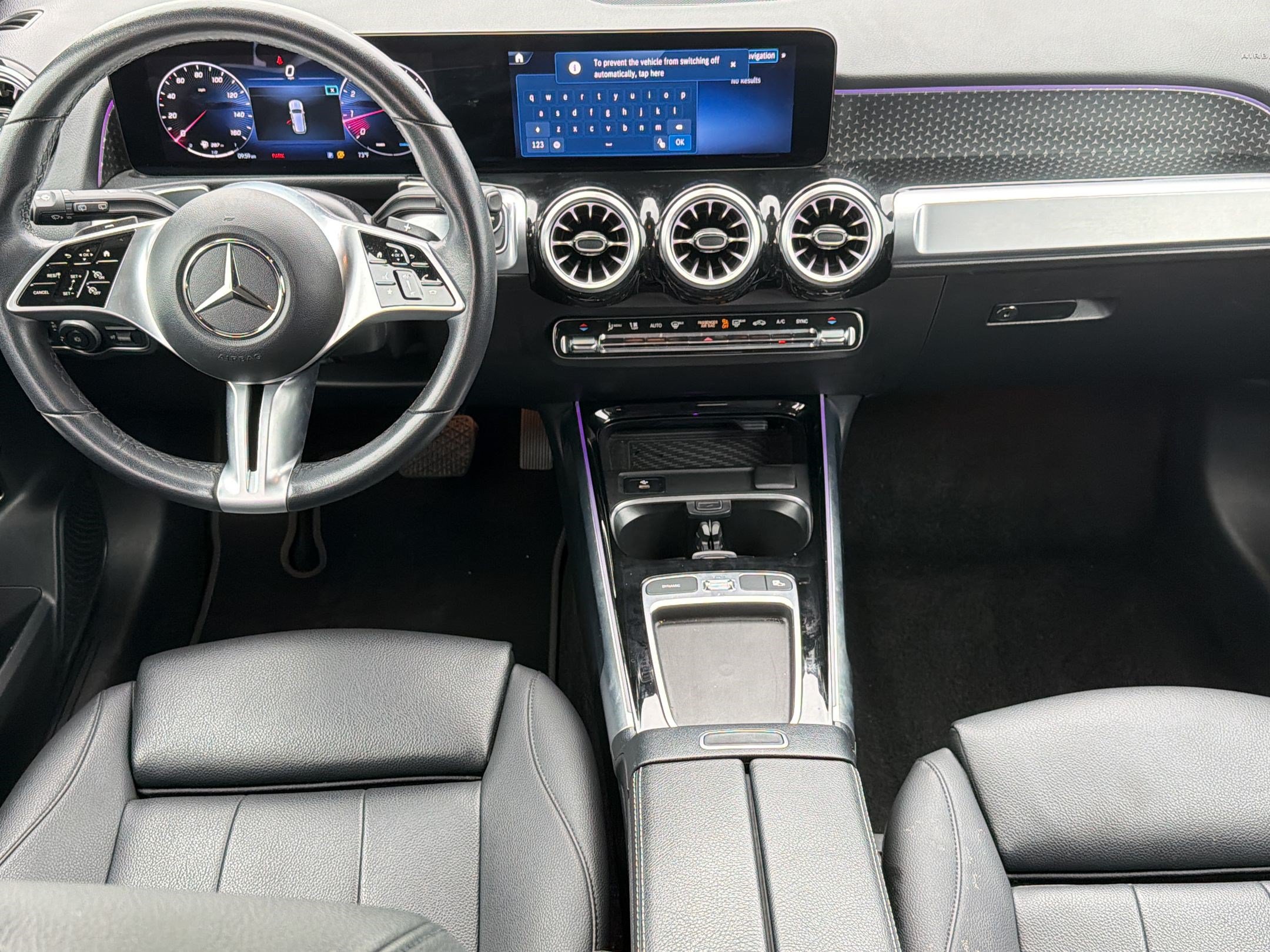 Used 2025 Mercedes-Benz GLB 250 4MATIC image 16