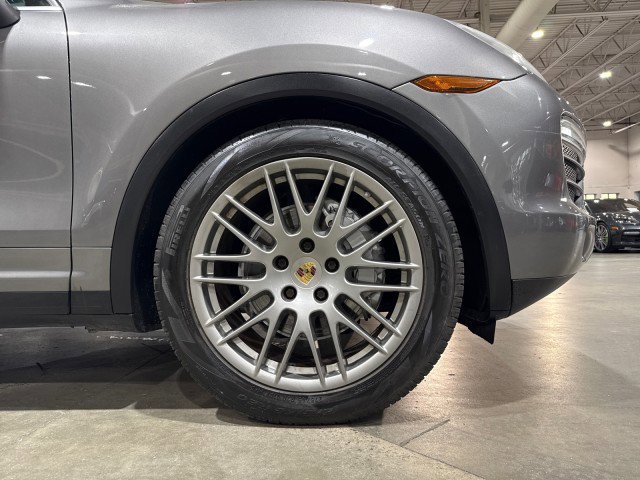 Used 2012 Porsche Cayenne S w/ Premium Pkg Plus image 21
