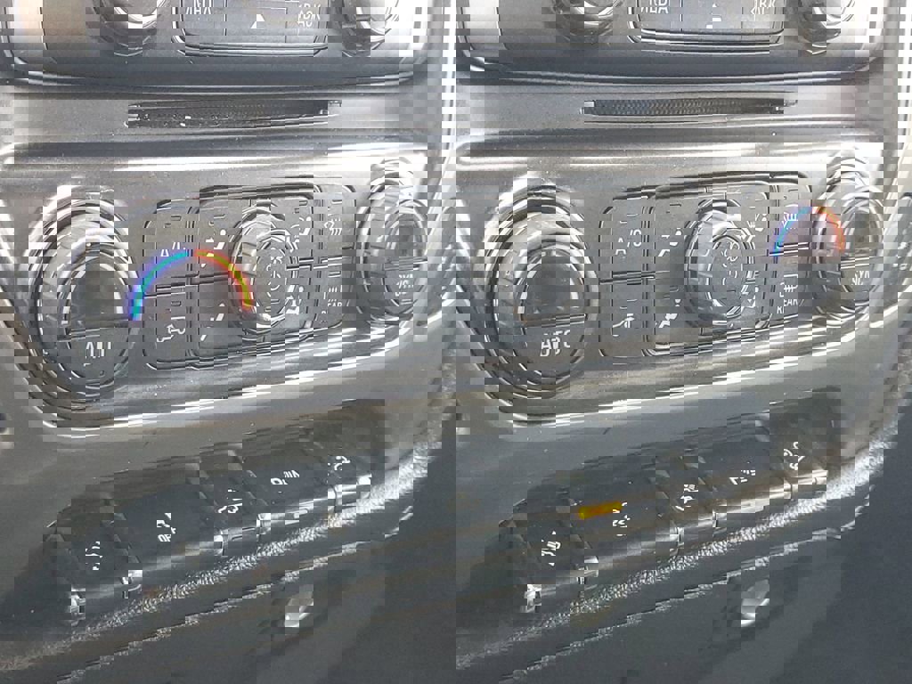 Used 2017 Chevrolet Silverado 1500 LTZ Z71 w/ LTZ Plus Package image 29