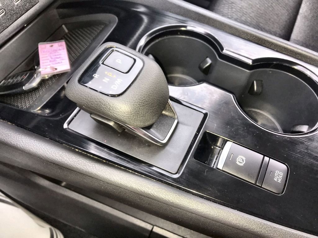 Used 2024 Nissan Rogue SV AWD/4WD image 19