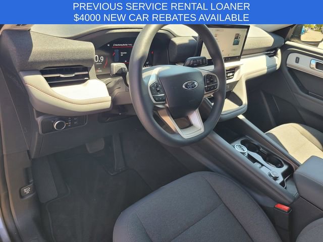 Used 2026 Ford Explorer Active RWD image 9