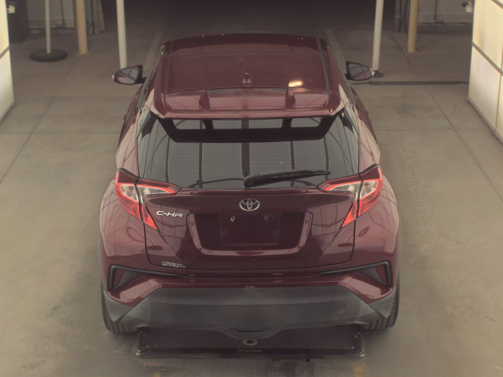 Used 2019 Toyota C-HR LE image 10