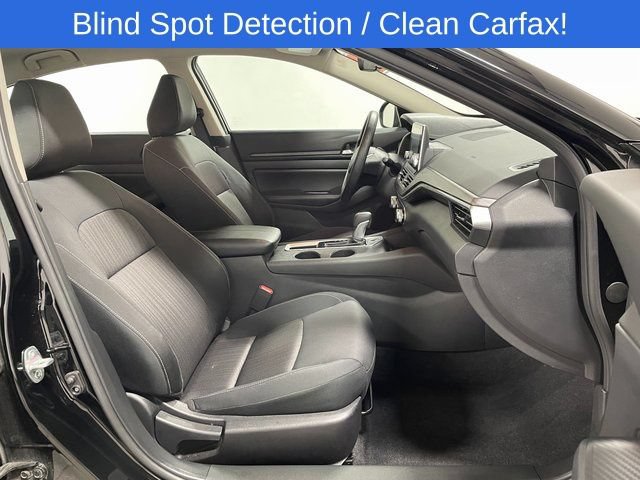 Used 2025 Nissan Altima 2.5 SV FWD image 22