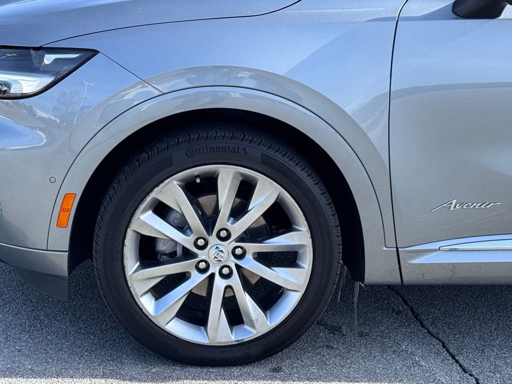 Used 2023 Buick Envision Avenir image 40