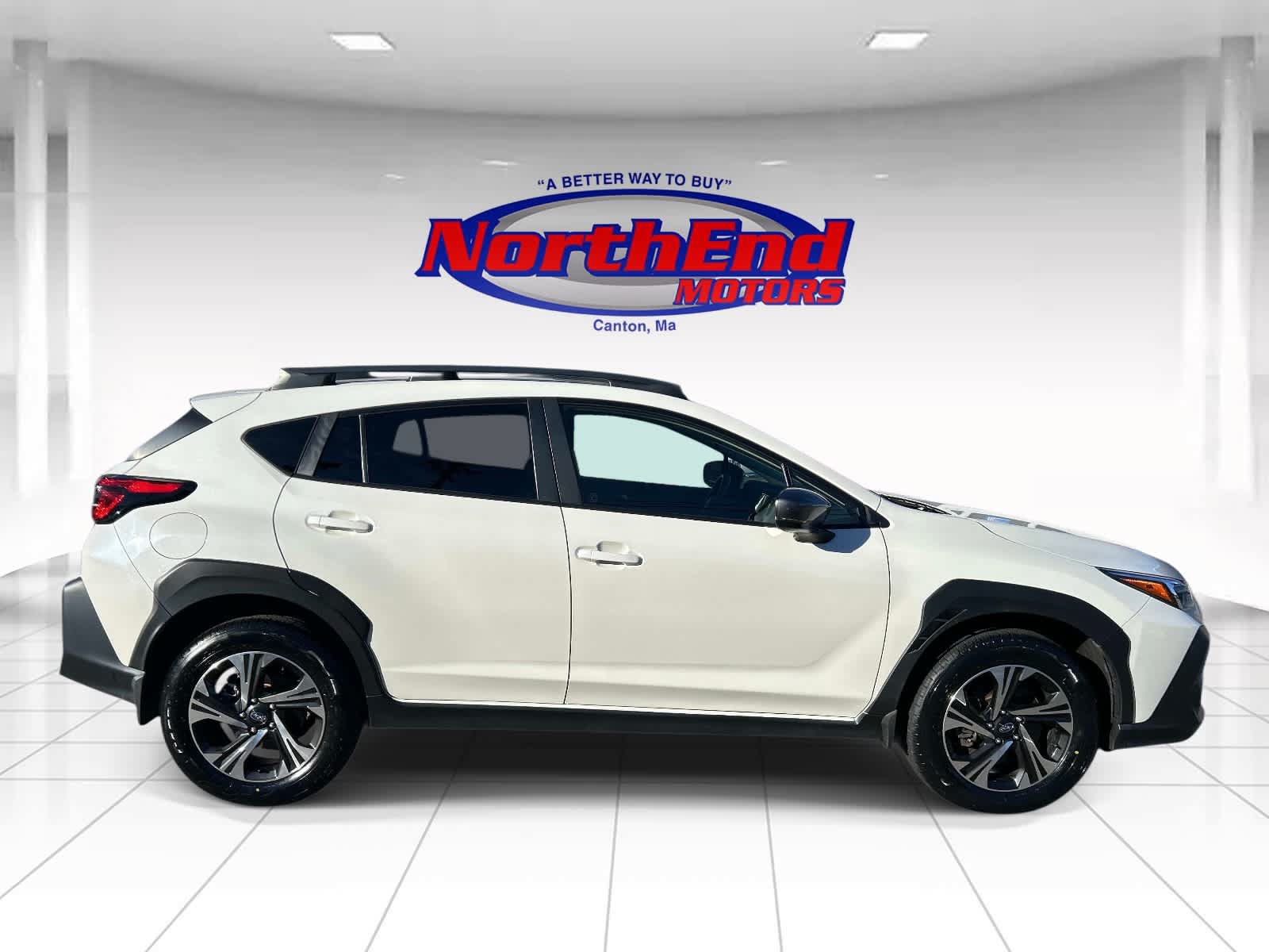 Used 2024 Subaru Crosstrek 2.0i Premium AWD/4WD image 2