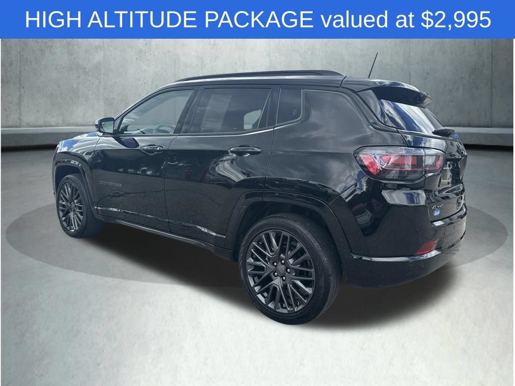 Used 2024 Jeep Compass Limited w/ High Altitude Package AWD/4WD image 4
