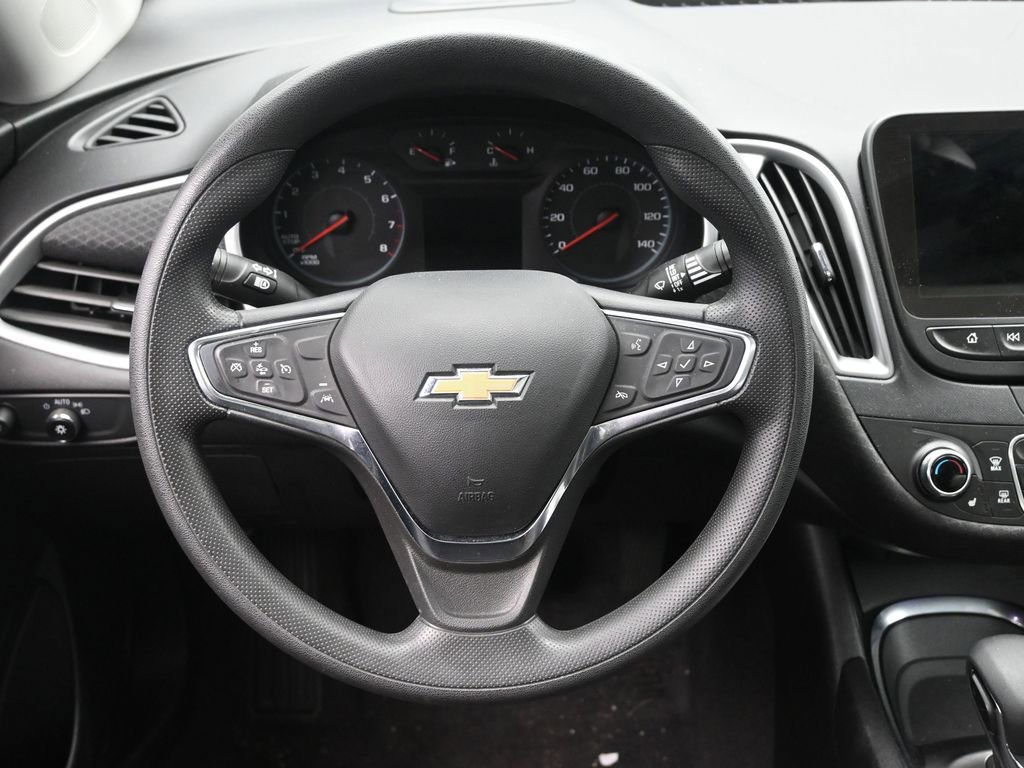 Used 2024 Chevrolet Malibu LT image 21