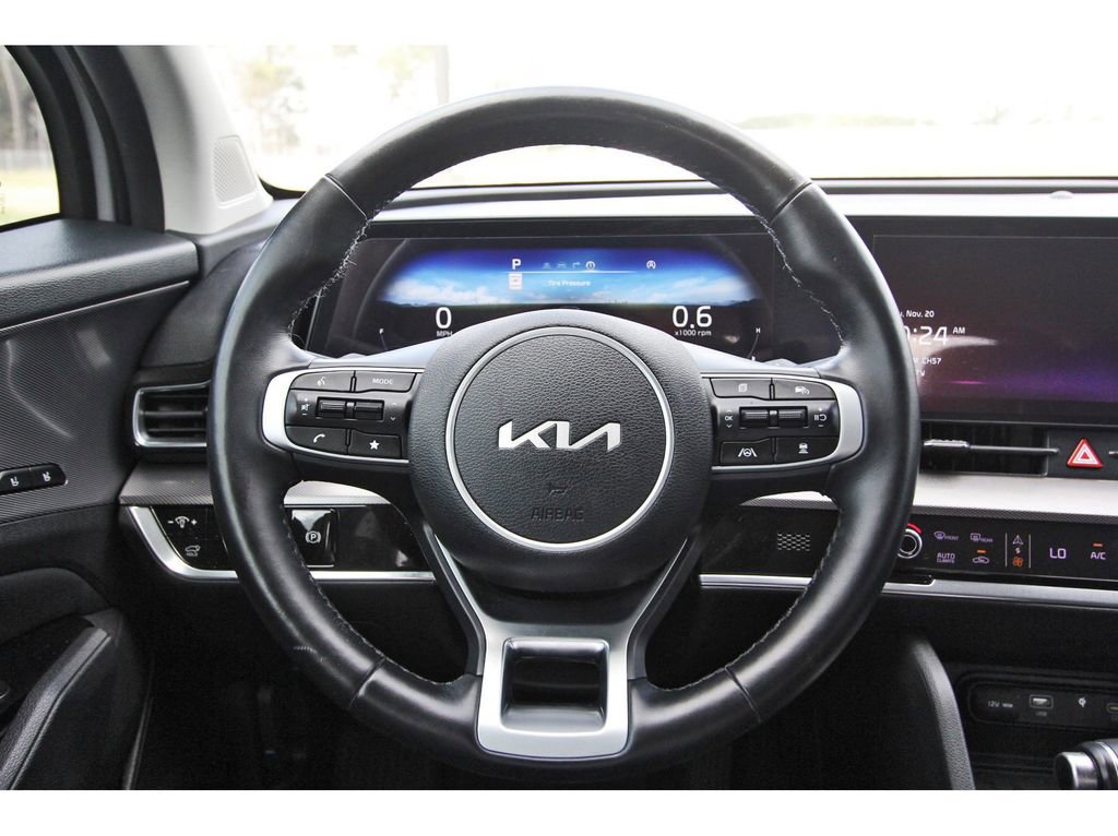 Used 2023 Kia Sportage SX image 14
