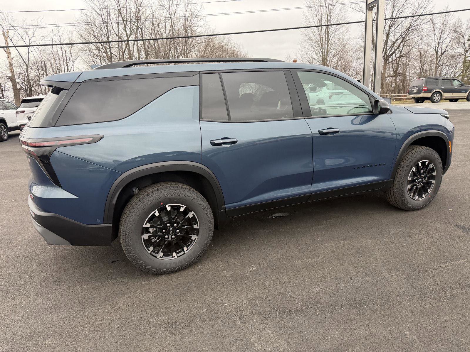 New 2026 Chevrolet Traverse Z71 image 7