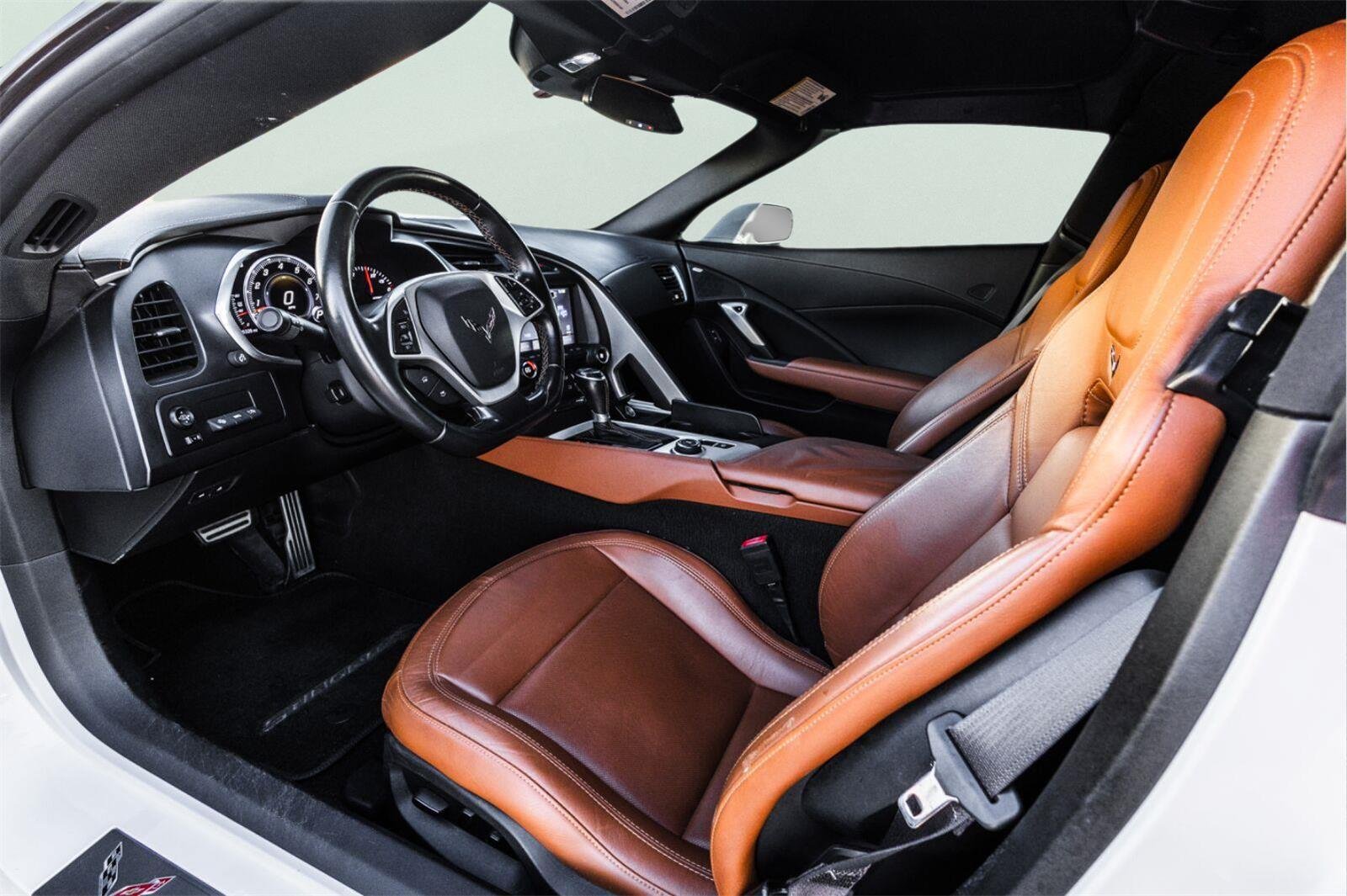 Certified 2016 Chevrolet Corvette Stingray Coupe w/ 2LT Preferred Equipment Group RWD image 15