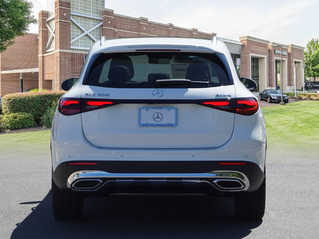 Certified 2026 Mercedes-Benz GLC 300 4MATIC image 5