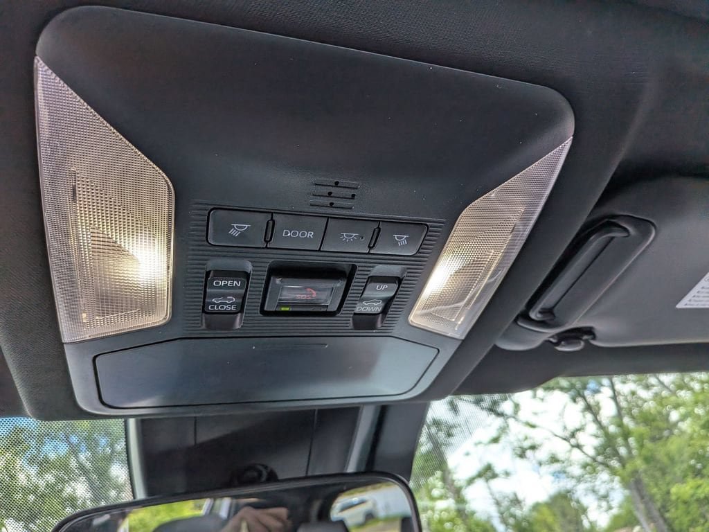Used 2023 Toyota RAV4 SE w/ Weather & Moonroof Package AWD/4WD image 14