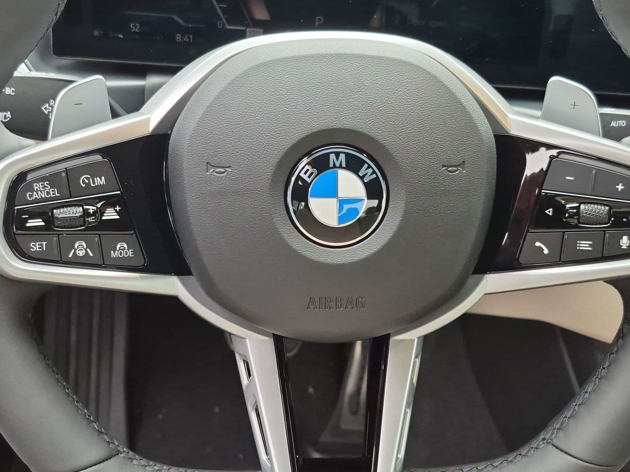 New 2026 BMW 330i Sedan w/ M Sport Package RWD image 18
