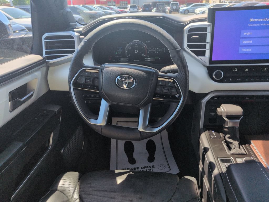 Used 2025 Toyota Tundra Capstone AWD/4WD image 13
