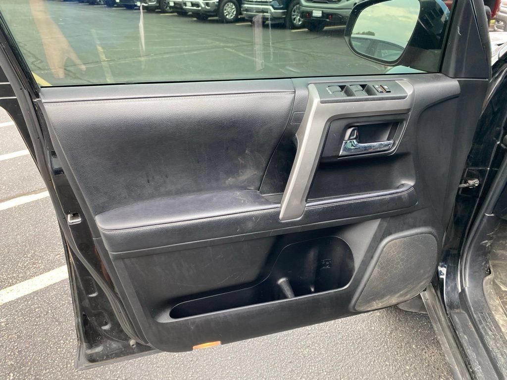 Used 2021 Toyota 4Runner SR5 RWD image 11