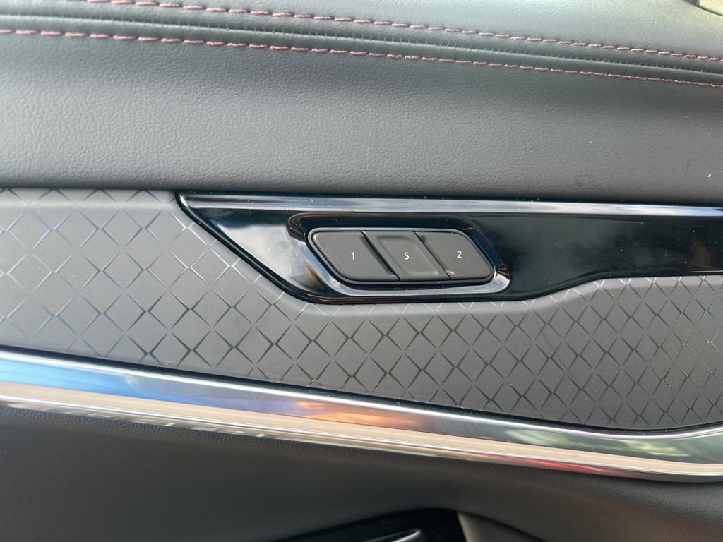 New 2025 Jeep Wagoneer S Limited image 38