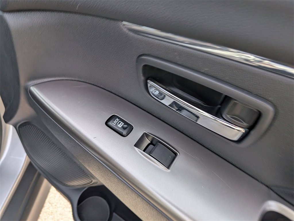 Used 2025 Mitsubishi Outlander Sport ES image 32