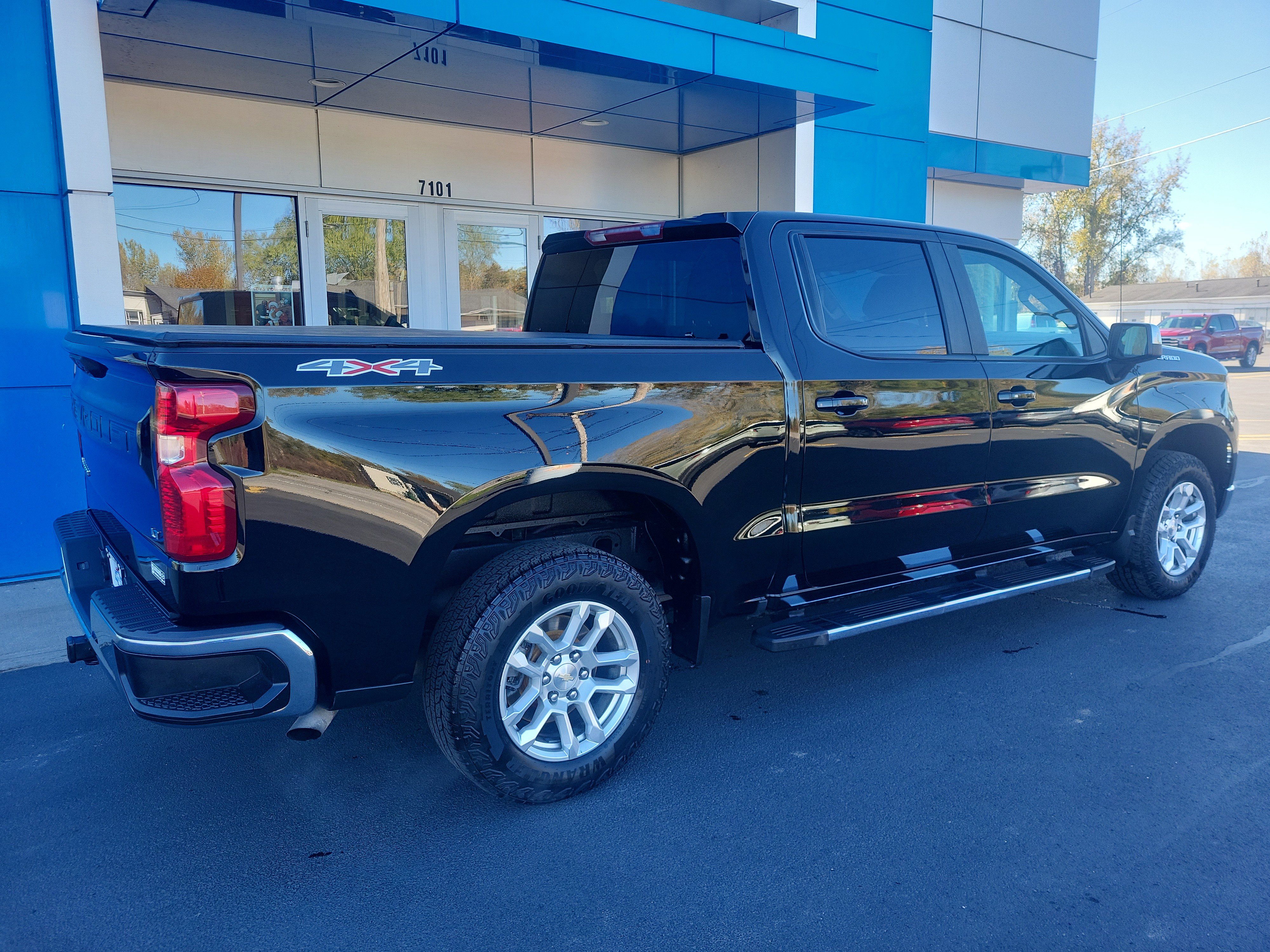 Certified 2022 Chevrolet Silverado 1500 LT image 12