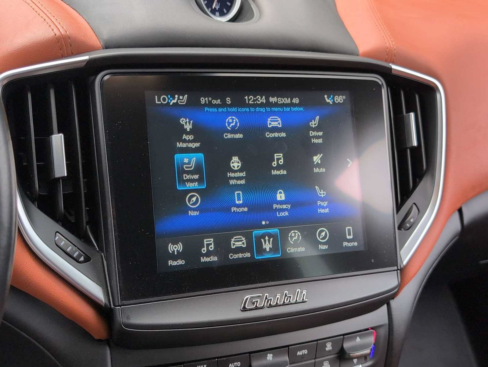 Used 2019 Maserati Ghibli S Q4 AWD/4WD image 25
