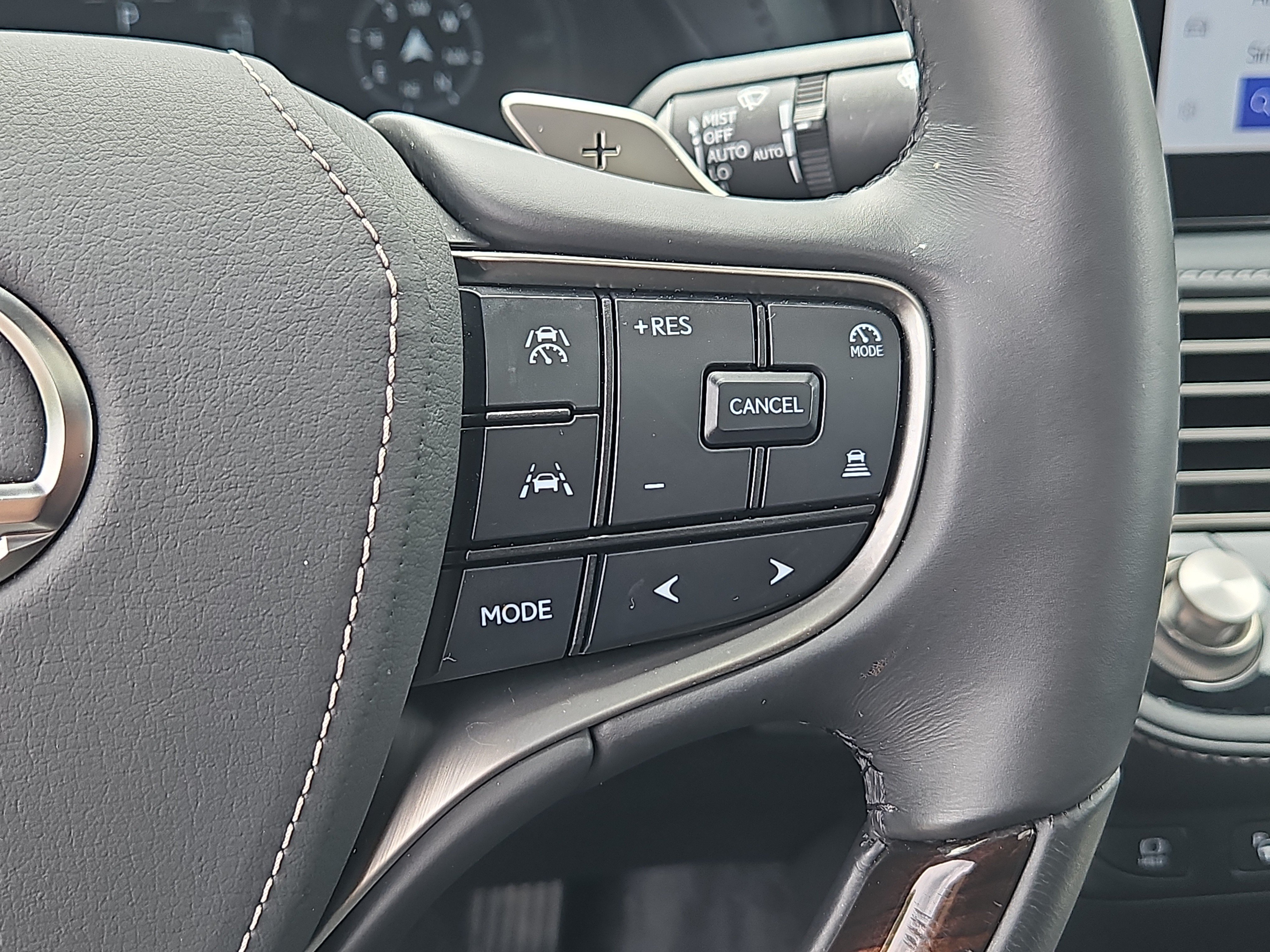 Used 2024 Lexus LS 500 AWD w/ Interior Upgrade Package image 20