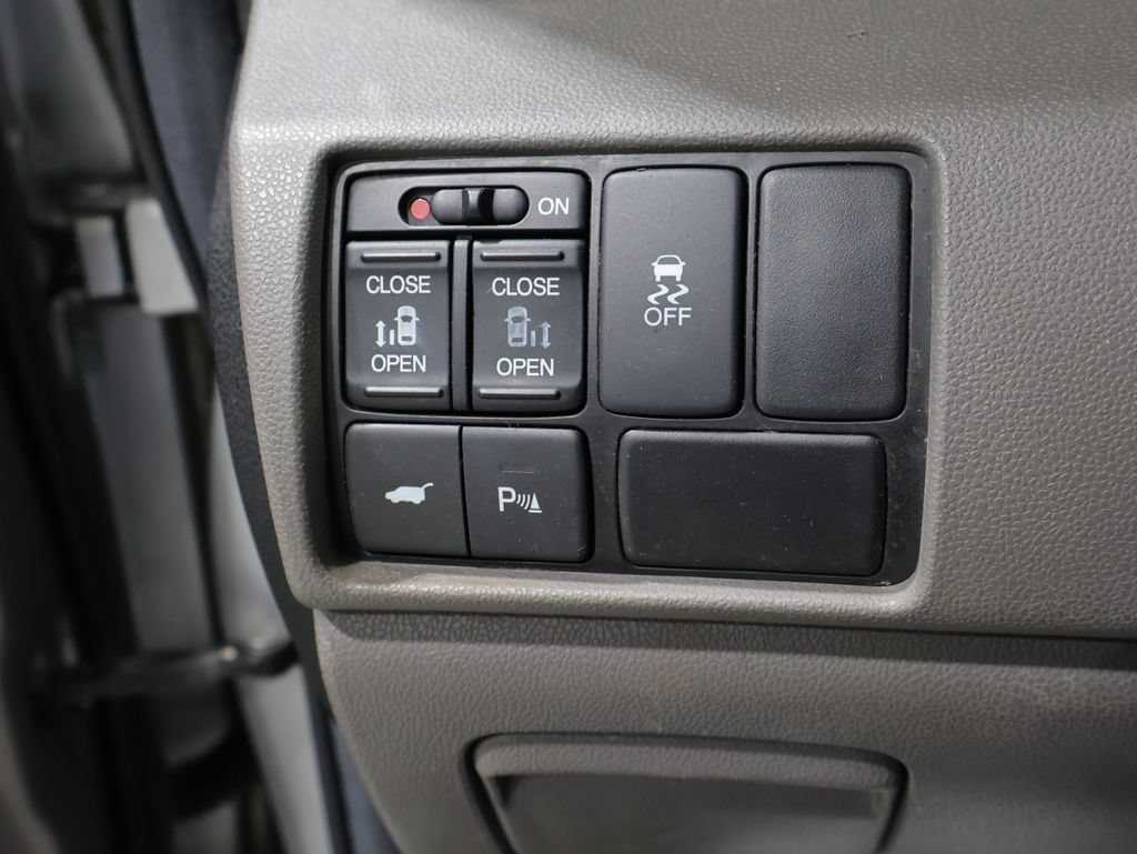Used 2012 Honda Odyssey Touring image 25
