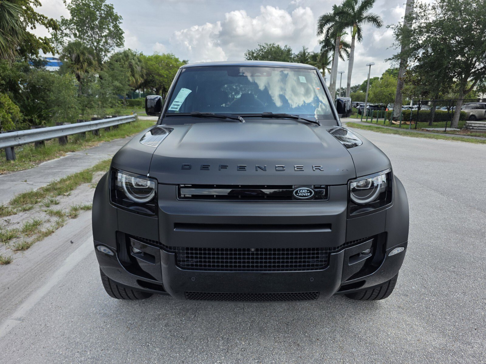 New 2026 Land Rover Defender 110 X AWD/4WD image 8