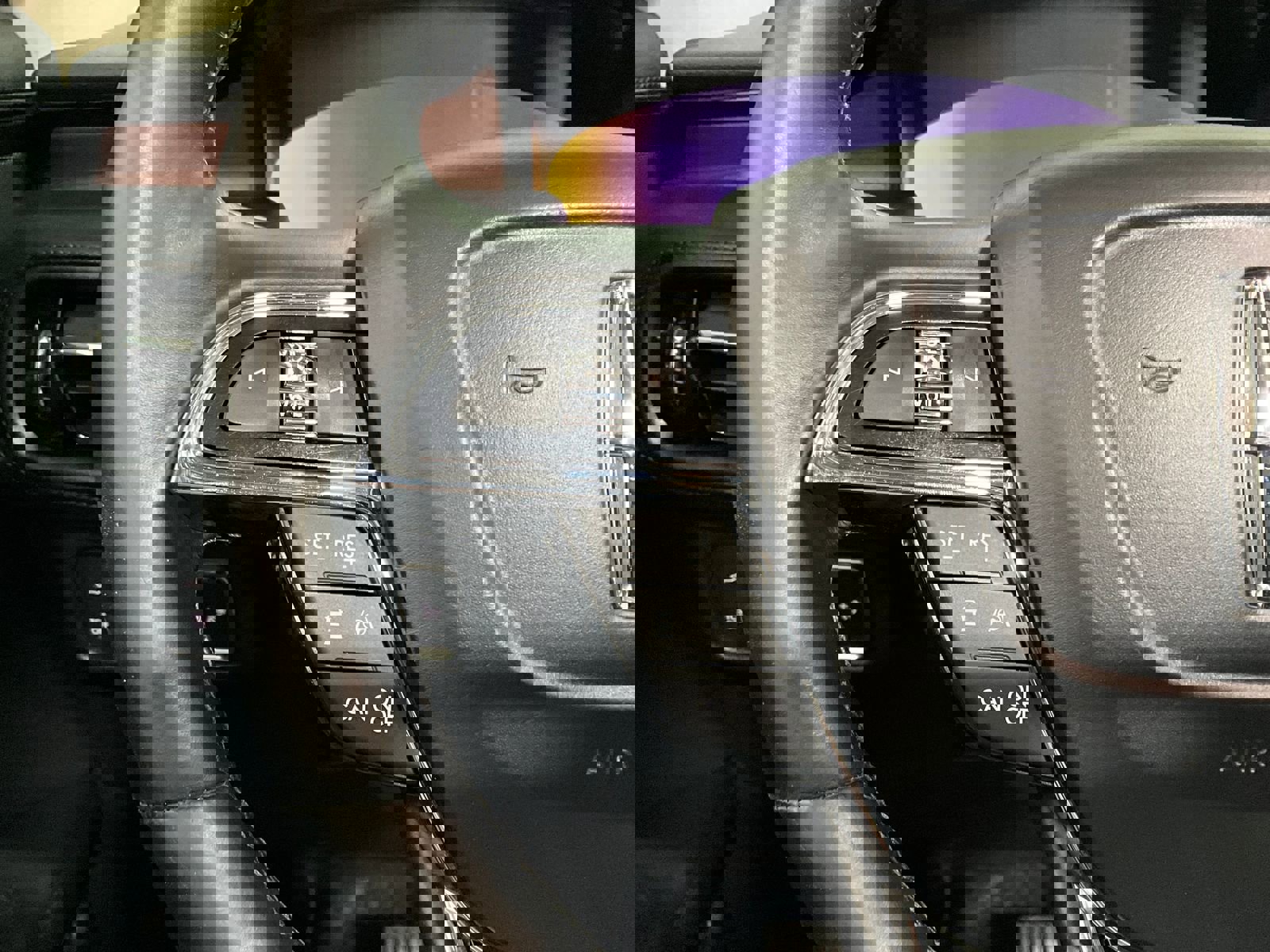 Used 2021 Lincoln Nautilus Reserve w/ Equipment Group 201A image 17