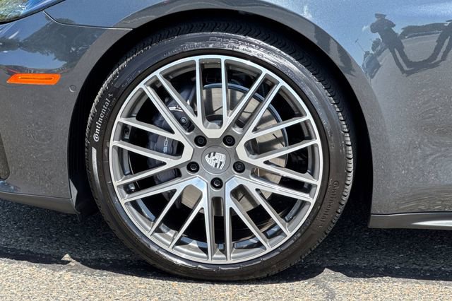 Used 2024 Porsche Panamera RWD image 47