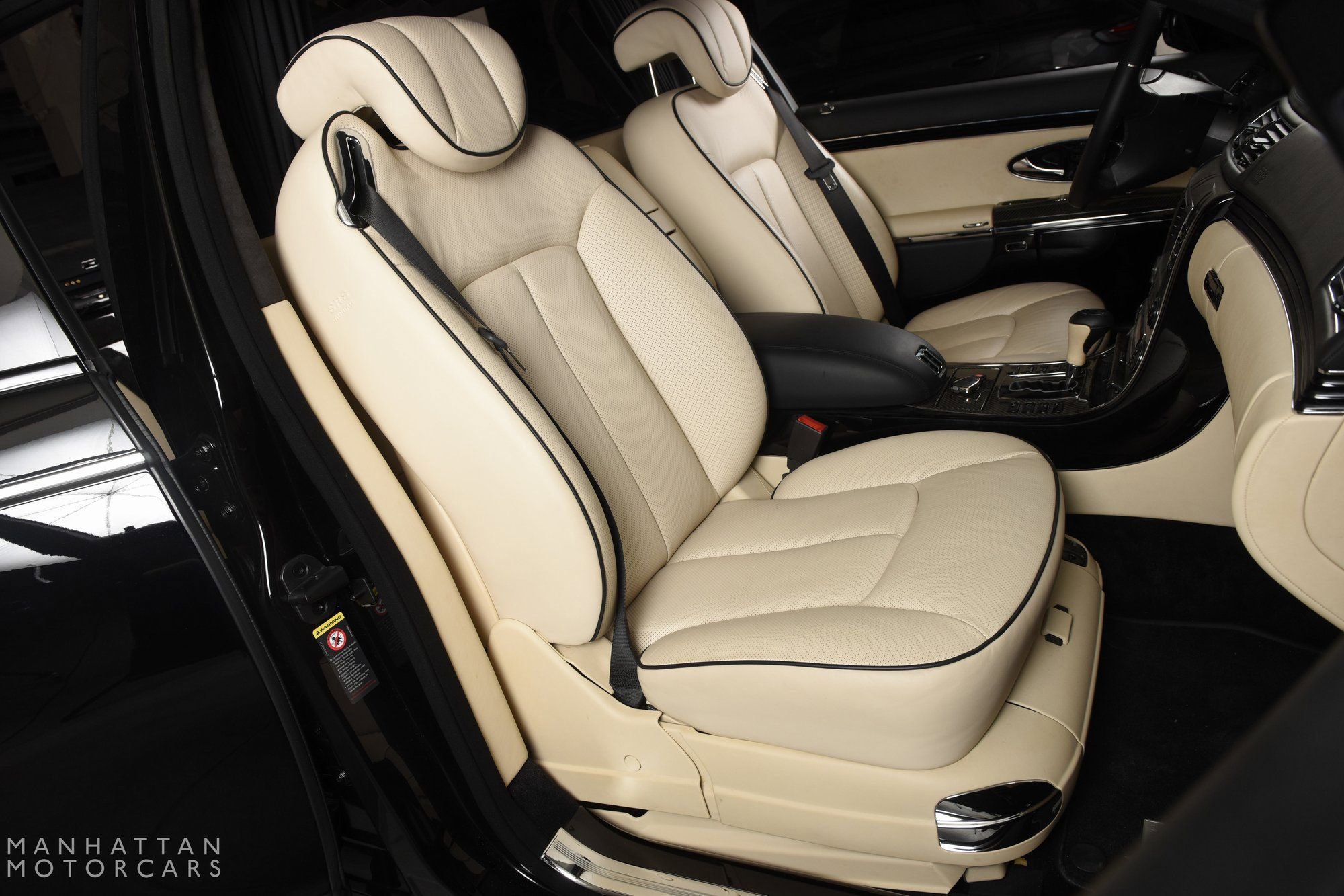 Used 2009 Maybach 62 S RWD image 26