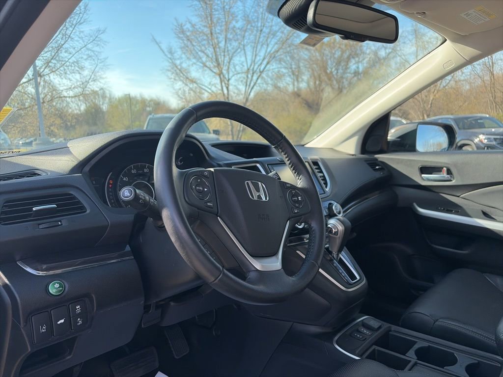 Used 2015 Honda CR-V Touring image 11