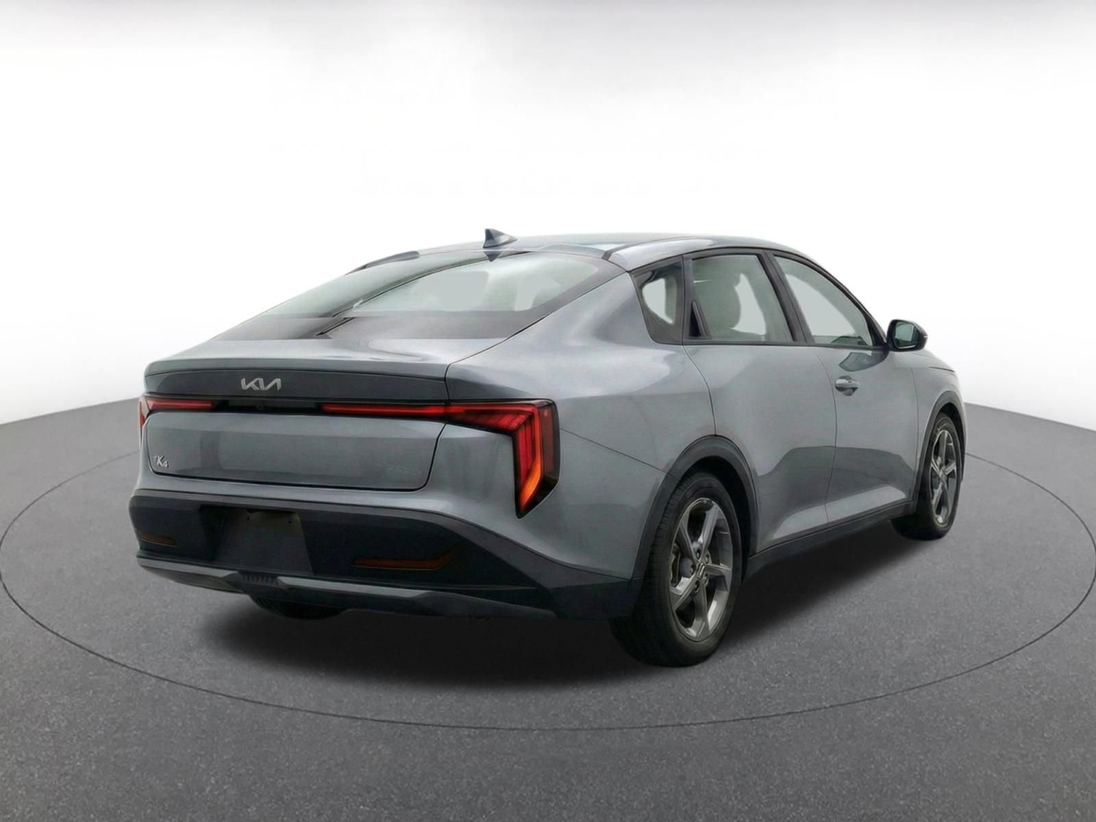 Used 2025 Kia K4 FWD image 8