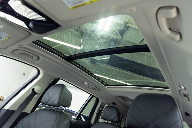Certified 2024 BMW X7 xDrive40i image 13