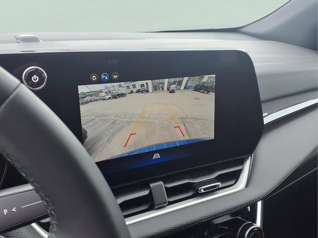 Used 2026 Chevrolet Equinox LT AWD/4WD image 6