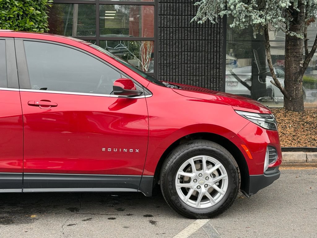 Used 2022 Chevrolet Equinox LT FWD image 23