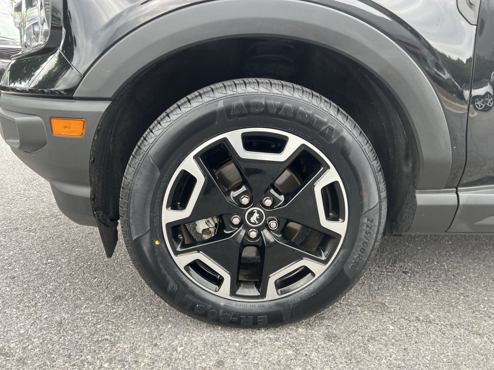 Used 2023 Ford Bronco Sport Outer Banks AWD/4WD image 12