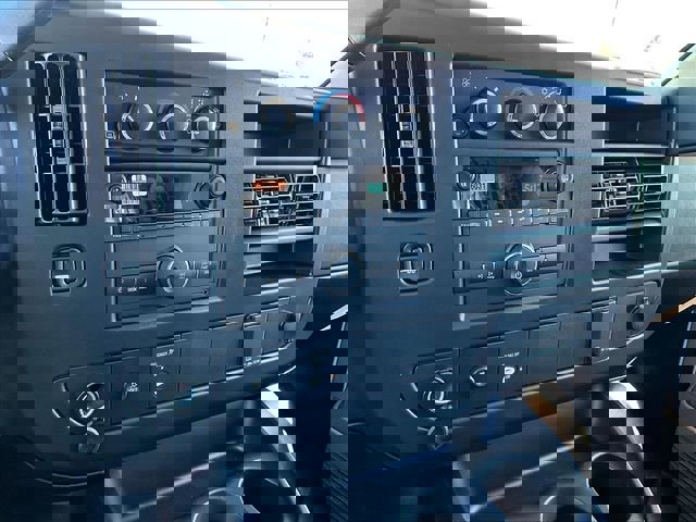 New 2026 Chevrolet Express 2500 image 16
